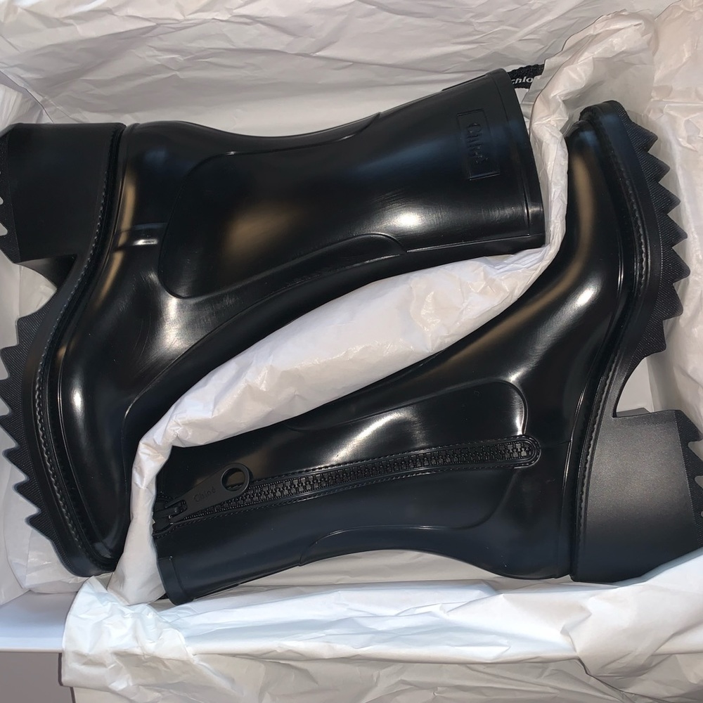 Chloe boots